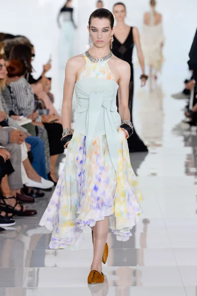 Look 23